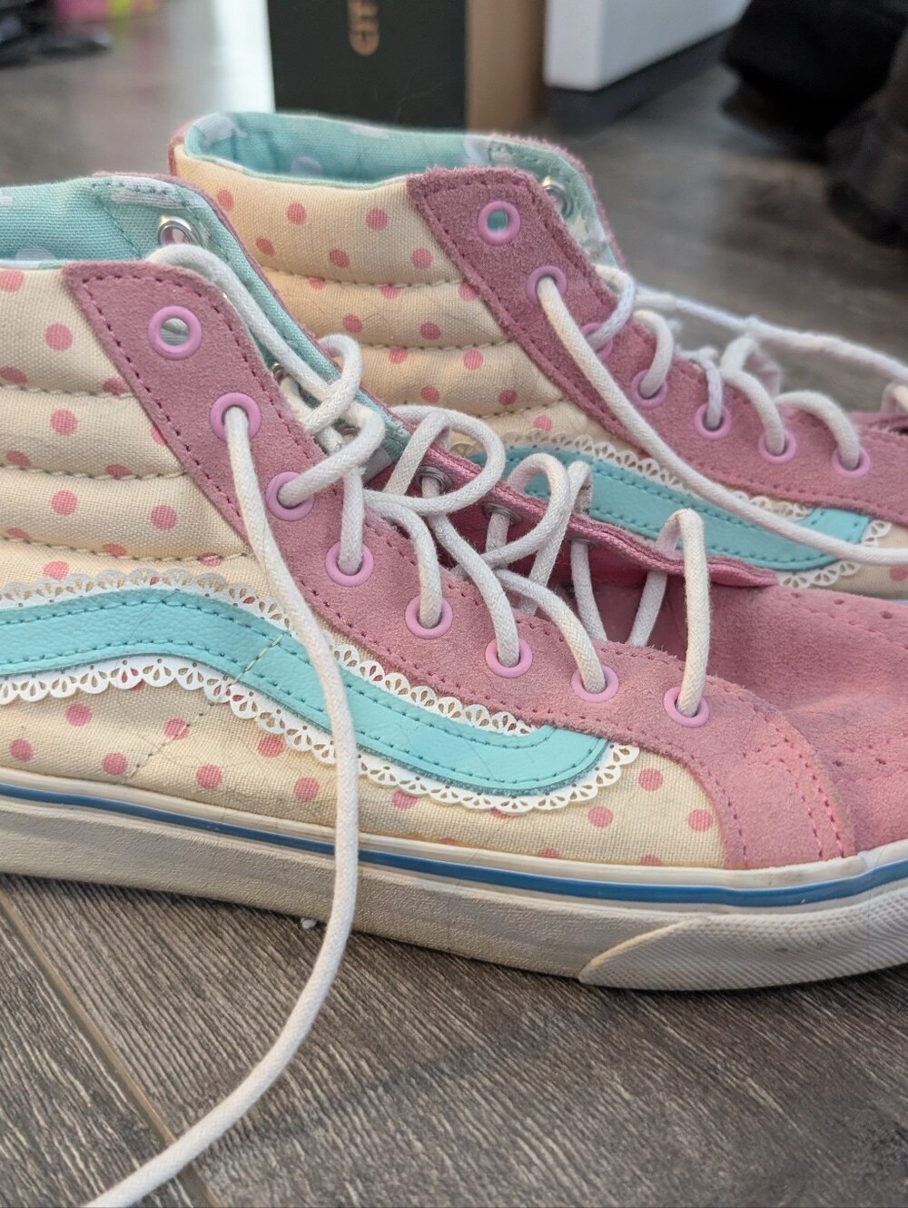 Disney Toy Story Bo Peep Vans Hi Tops - Picture 2 of 6